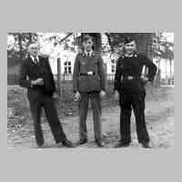 069-0054 Im Bild von links Helmut Treppner, Fritz Stadie und Gerhard Hollaender .jpg
